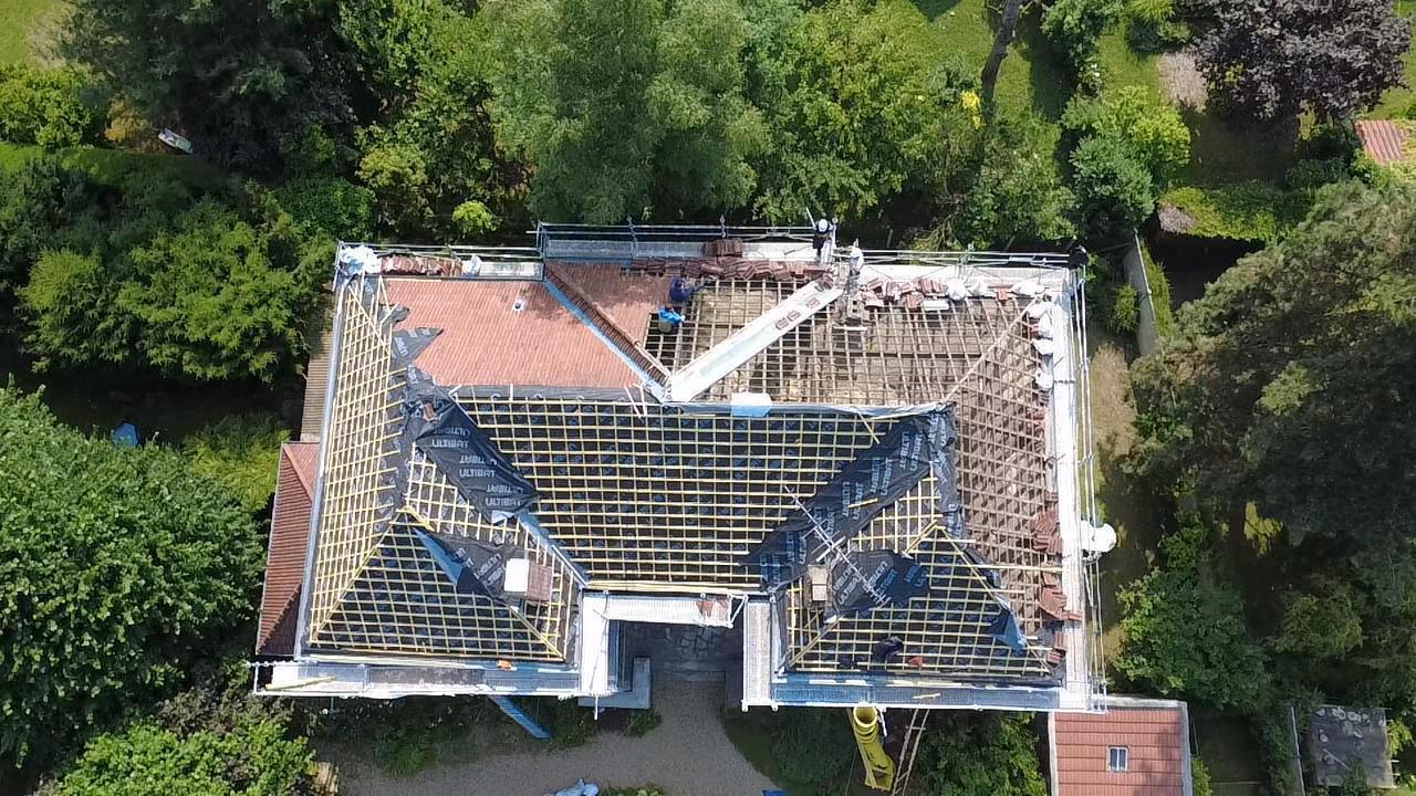 avant après travaux de couverture à conflans sainte honorine